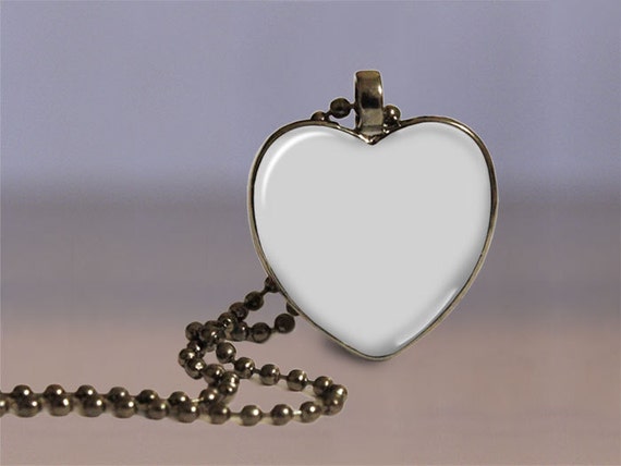 Download Free Mockup Jewelry Digital Photo Template Gun Metal Heart Shape (PSD) - All free mockup design ...