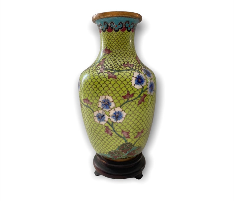 Beautiful Set Of Vintage Enamelled Chinese Cloisonné Vases