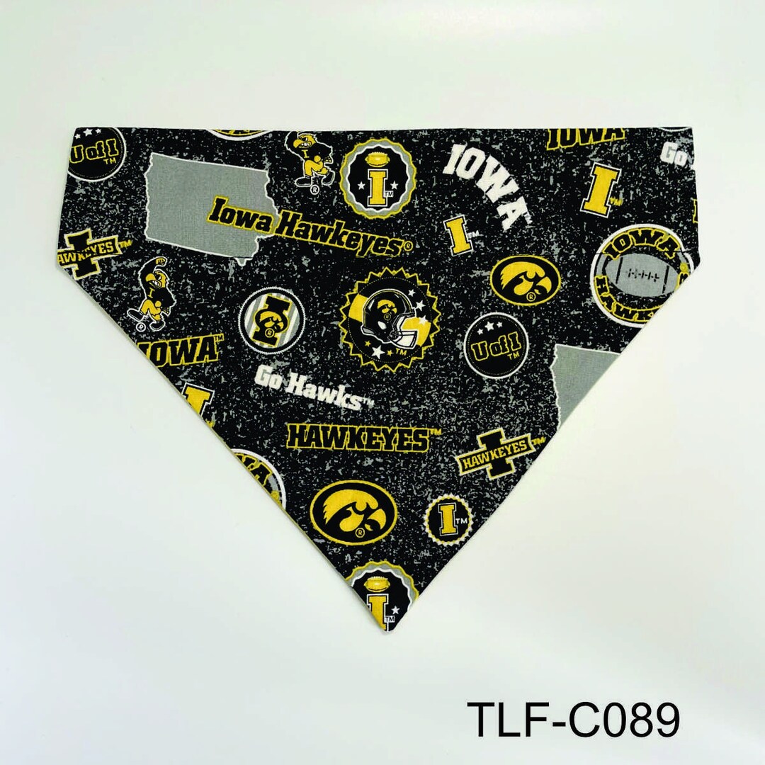 Dog Bandana University Of Iowa Hawkeyes Iowa City IA Slip Over Collar