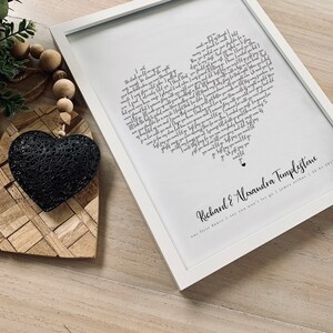 Canzone nuziale o voti a forma di cuore, regalo personalizzato per coppie, regalo personalizzato stampabile o incorniciato per marito e moglie, 1° anniversario di matrimonio [213]