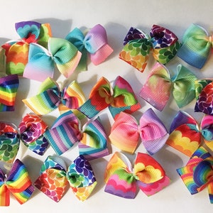 20 Rainbow Print top quality grosgrain ribbons Dog Bows Dog Grooming Bows Children&#39;s Bows!
