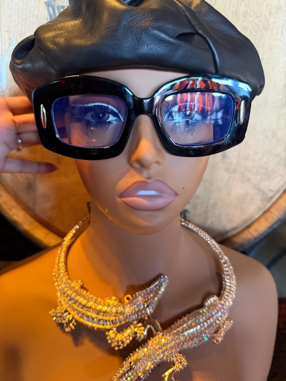 Y2K Rectangular Bold Frame Sunglasses - image 4