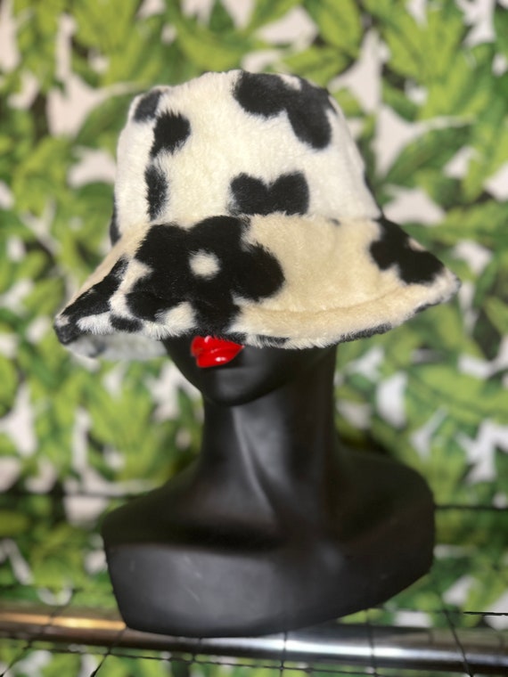 Floral Fuzzy Puffy Sharpa White & Black Bucket Hat - image 2