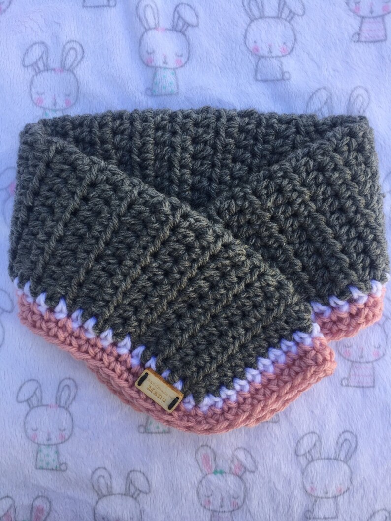 Winter clothes and accessories Winter accessory kit for baby handmade by crochet with gray and old pink yarn