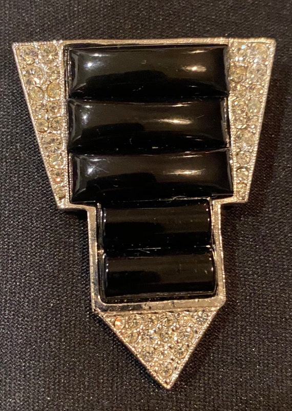 Kenneth J Lane Brooch