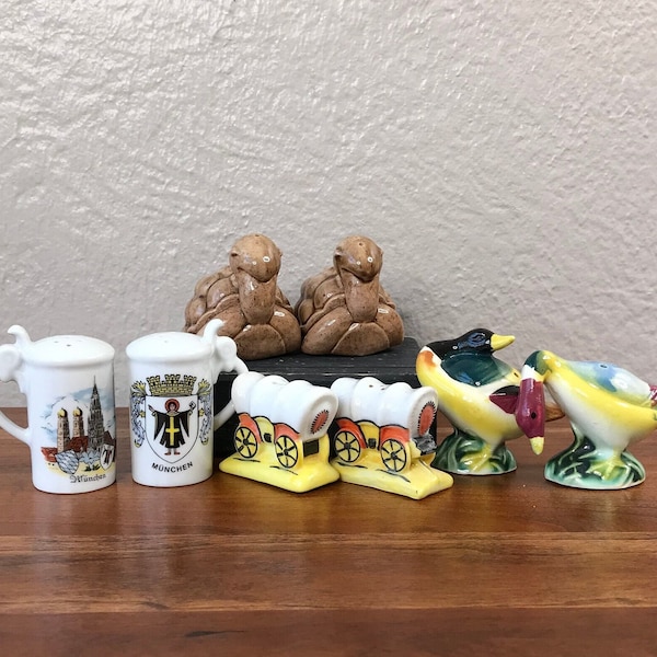 Chess Set Salt and Pepper Shaker Etsy