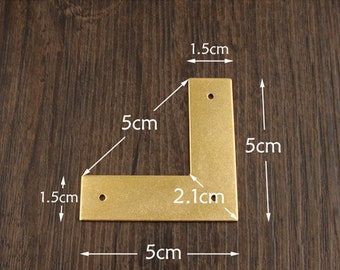 4 pcs brass corner,brass corner bracket,decorative corners,corner protectors,corner bracket,brass hardware,corner protected,brass protection