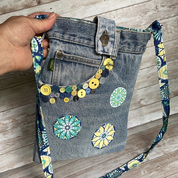 Denim Pocket Purse / Recycled Denim Purse / Denim Jeans Purse / Blue and Yellow Flowers / Recycled Denim Bag / Upcycled Denim Purse