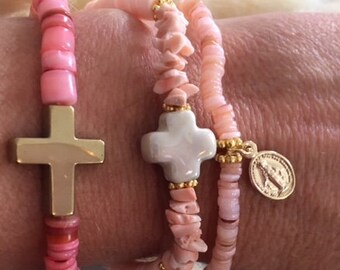 Bracelet surfeur Summer Pink Shell and Cross Heishi Madone idée cadeau