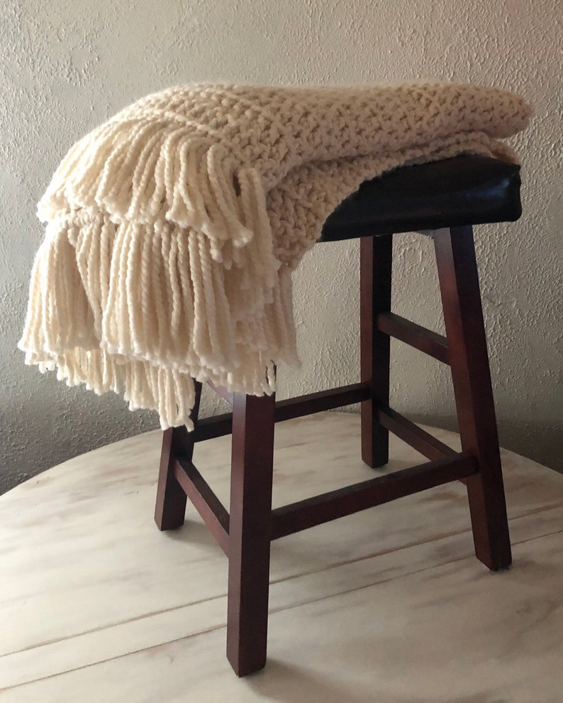 Super Chunky Knit Blanket x Full Size Hand Knit x Home Decor x Winter Rustic Farmhouse x The Cascades Throw image 2