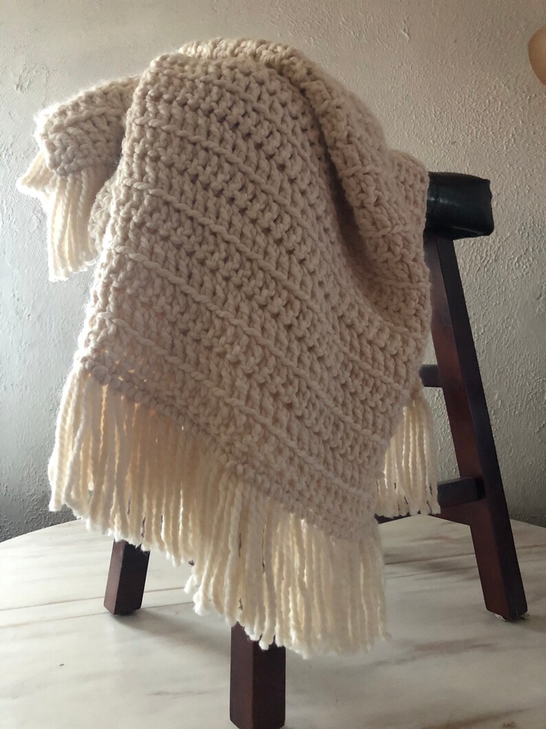 Super Chunky Knit Blanket x Full Size Hand Knit x Home Decor x Winter Rustic Farmhouse x The Cascades Throw image 3