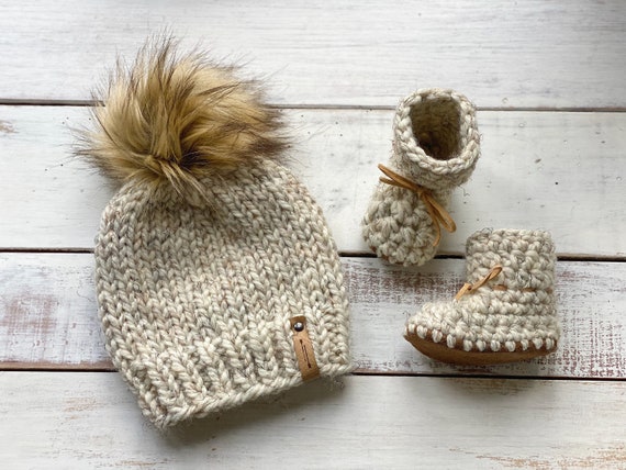 Baby Hand Knit Pom Pom Hat Booties Set X Chunky Knitted Toque Faux Fur Leather Sole Slippers Etsy Canada