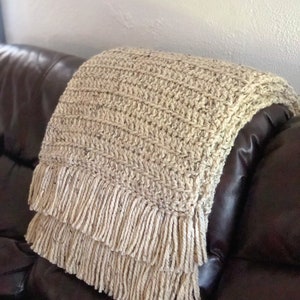 Super Chunky Hand Knit Blanket x Full Size x Rustic Farmhouse Home Decor x The Cascades Throw image 3