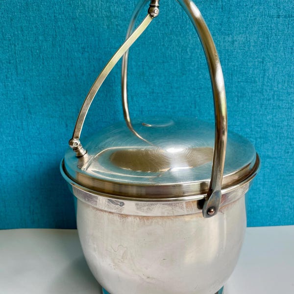 Vintage 1950 EPC Poole Silver Plated 3800 Ice Bucket z zawiasową pokrywką i plastikową wkładką
