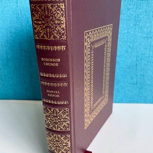 Robinson Crusoe by Daniel Defoe International Collectors Library Hard Cover Edition