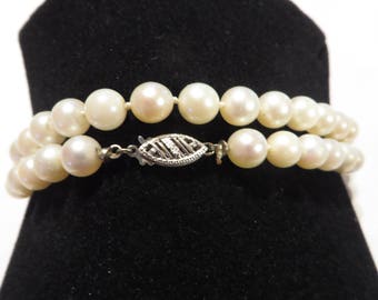 Estate Vintage 10k White Gold Filigree Clasp Creamy White Pearl Necklace / Choker