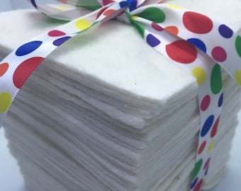 50 peças - Quadrados de manta acrílica pré-cortados de 11,4 cm (4,5") da Pellon, quadrados de manta acrílica pré-cortados de 11,4 cm x 11,4 cm (4,5" x 4,5") para patchwork.