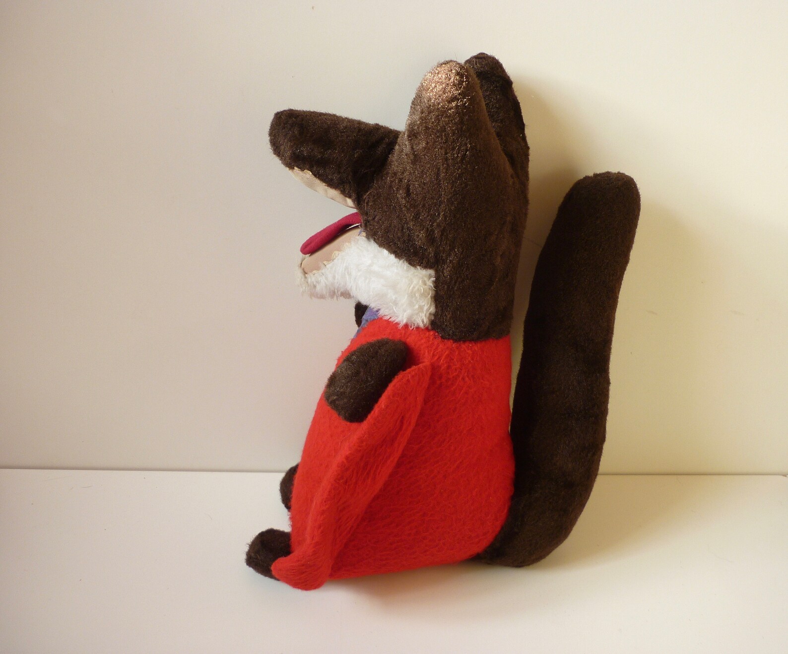 Vintage Basil Brush Red Hunting Cape Basil Brush 1970's Etsy
