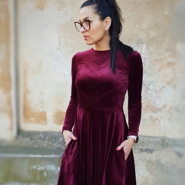 Elegant velvet dress / Blue dress / Spring wear / Birthday dress / Office wear / Long sleeve dress / Round neck dress