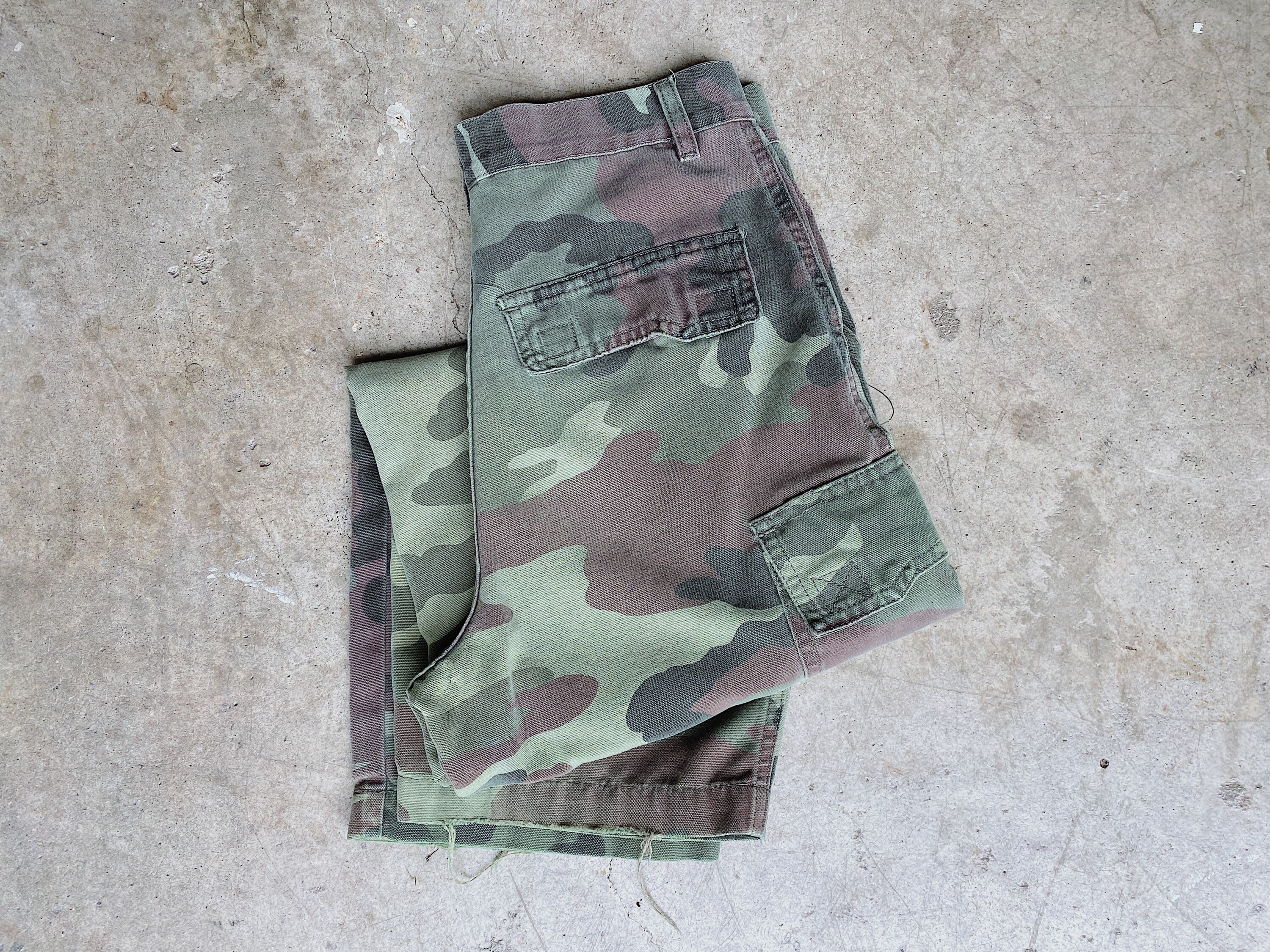 Vintage Camo Cargo Pants / Camouflage 