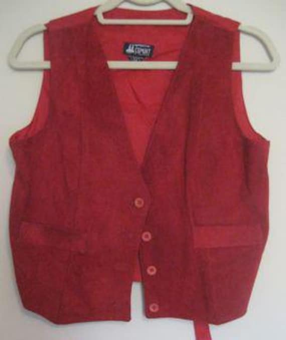 VESTS - image 9