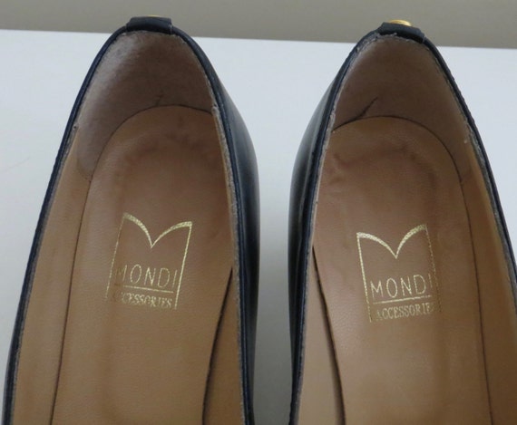 Mondi 2-tone leather pump-sz 6.5 - image 4