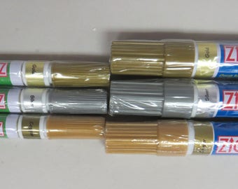 6 paint pens (fine & medium tips)