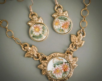 Repurposed Broken Antique Japanese Porcelain China Set in Yellow Bronze. Set: Necklace & Earrings