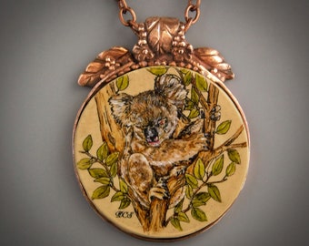 Koala in a Tree Illustration Scrimshaw Engraved on Antique Meerschaum Riverboat Poker Chip Set in Sculpted Bronze