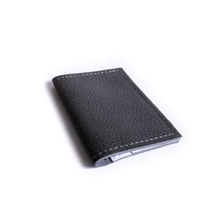 Porte-cartes en cuir gris et blanc. Porte-cartes femme. Cadeau pour collègue. Porte-cartes de visite. Portefeuille porte-cartes pour lui. Cadeau collègue.