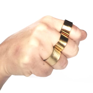 Cooler Ring, Lederring als Jubiläumsgeschenk oder Verlobungsring
