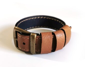 Men leather bracelet with buckle