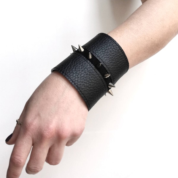 Monogrammed Leather Cuff Bracelet | IUCN Water