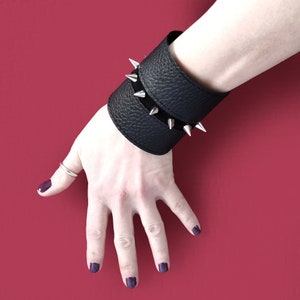 Leather cuff bracelet, Spiked bracelet or Goth bracelet
