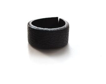 Men's leather ring or leather band as dark jewelry, unisex ring, black band, contemporary rings as goth jewelry