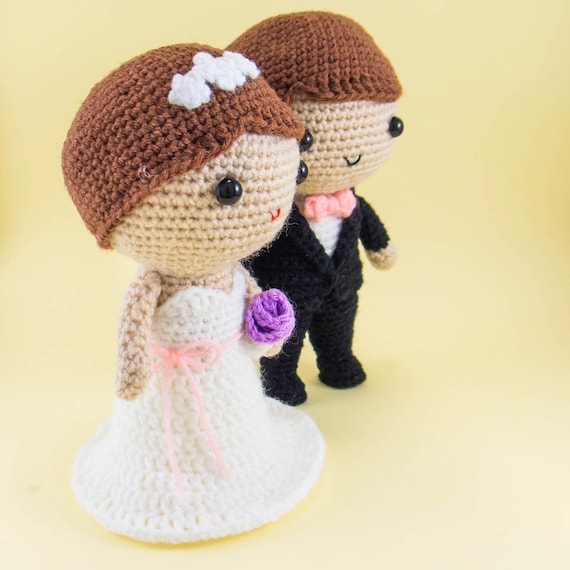 bride and groom amigurumi free pattern