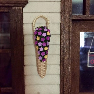 Miniature Dollhouse Hanging Door Flower Basket -Miniature Flowers -One Inch Scale -Dollhouse Flowers-Dollhouse Decorations -Miniature Garden