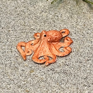 Miniature Tiny Octopus - Miniature Sea Animal - Fairy Garden -Miniature Beach -Beach Miniatures - Miniature Animals- Cake Toppers -Terrarium