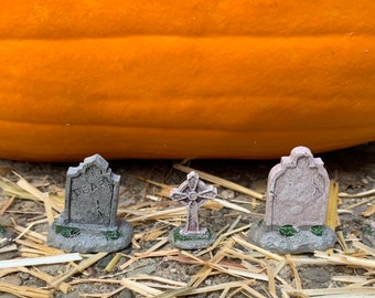 Miniature Tombstones - Your Choice - Miniature Cemetery - Miniature Halloween - Miniature Graves - Fairy Garden - Terrarium - Cake Toppers