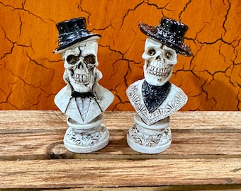 Miniature Skeleton Busts - Both Included - Miniature Skulls - Halloween Miniatures - Miniature Skeleton - Fairy Garden - Miniature Dollhouse