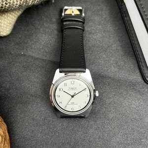 Timex Mercury Men&#39;s Watch 1981 White Dial Automatic Movement