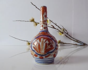 伊万里焼花瓶 江戸時代初期 青花模様の小鍾乳石伊万里焼花瓶 - 日本
