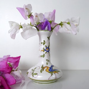 Moustiers Faïence Bud Vase - Faïencerie Du Matet - Cerámica francesa vintage - Pequeño jarrón pintado a mano - Decoración francesa - Jarrón Posy