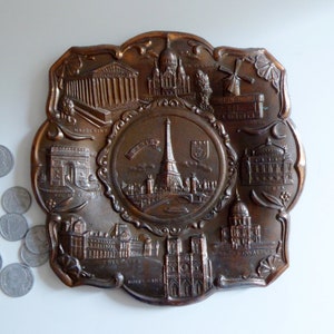 Vintage Paris Souvenir Plaque - Souvenir Of Paris - Parisian Décor - Eiffel Tower - Arc De Triomphe - Notre Dame - Paris Monuments