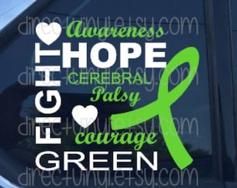 Può includere: Nastro verde con le parole "Fight Hope Cerebral Palsy Courage Green" e due cuori bianchi. Il nastro è un simbolo di consapevolezza per la paralisi cerebrale.