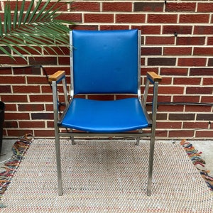 LOCAL PICKUP | Global Upholstery Co. Ltd. Chrome & Vinyl Office Chair Wooden Arms | Cobalt Blue | Mid-Century Modern | Vintage c. 1970s