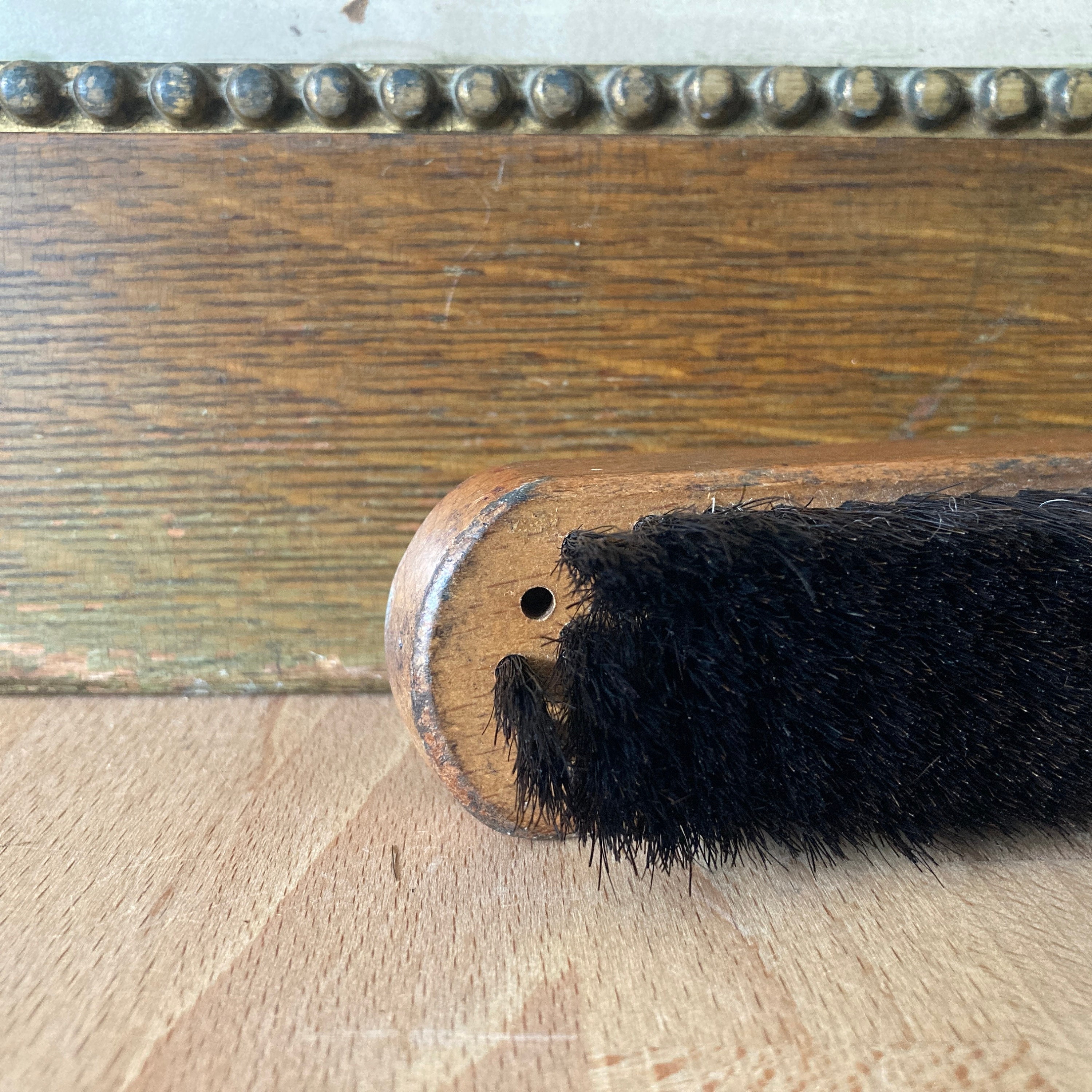 Spazzola Kiwi In Legno Con Setole 100% Crine Di Cavallo Per Lucidare Le Scarpe