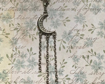Crescent Moon Pendant - Silver Moon Necklace - Sterling Silver Jewelry - Celestial Necklace - Moon Jewelry