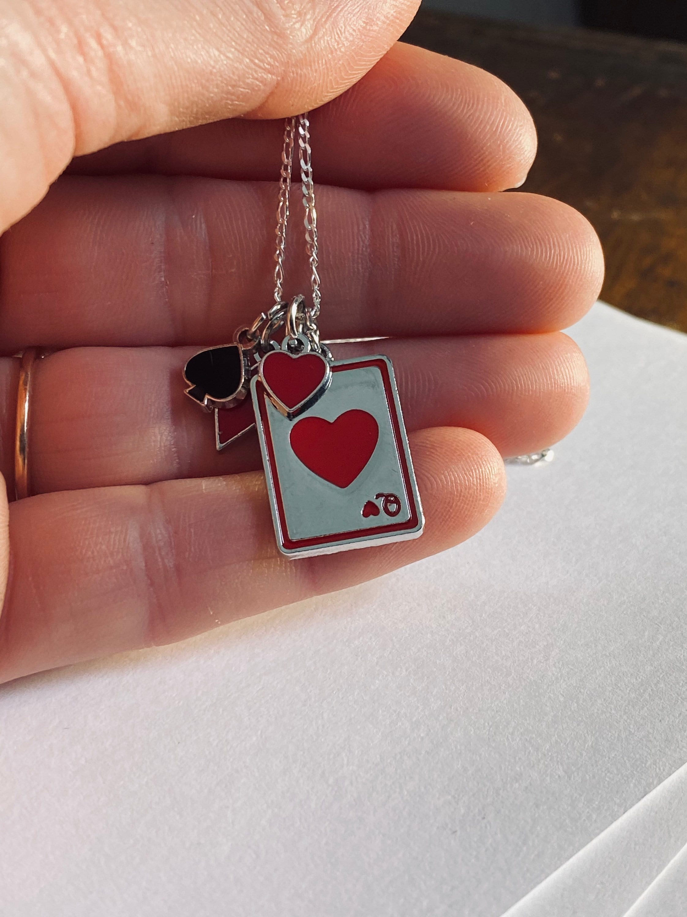 Silver Queen of Hearts necklace | Mayah Jewellery LTD