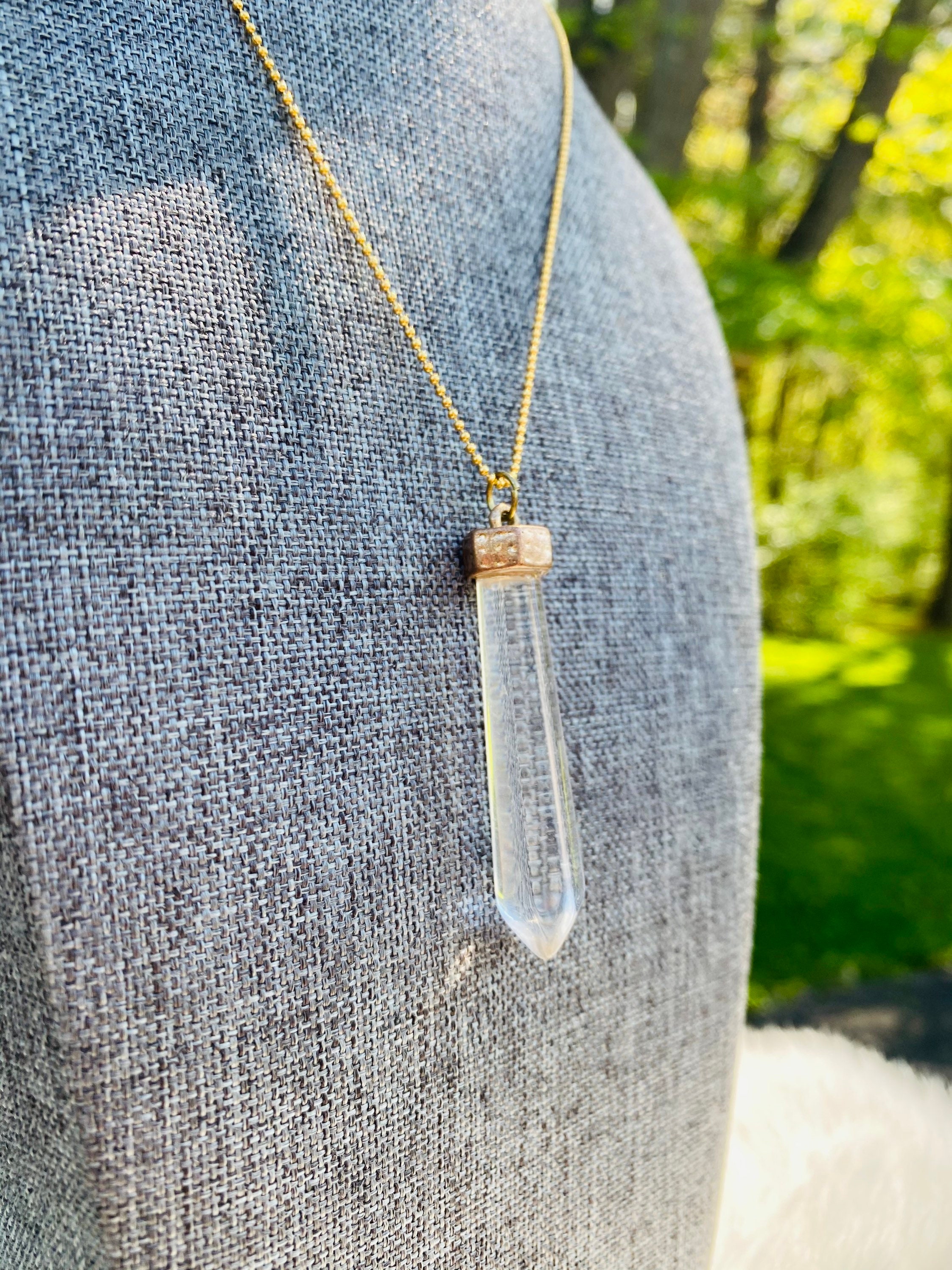 ネックレス・ペンダント Clear Quartz Long Necklace #7802 Quartz Necklace - Quartz Crystal Necklace - Clear Quartz